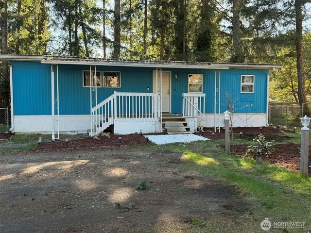 591 NE Larson Boulevard, Belfair, WA 98528