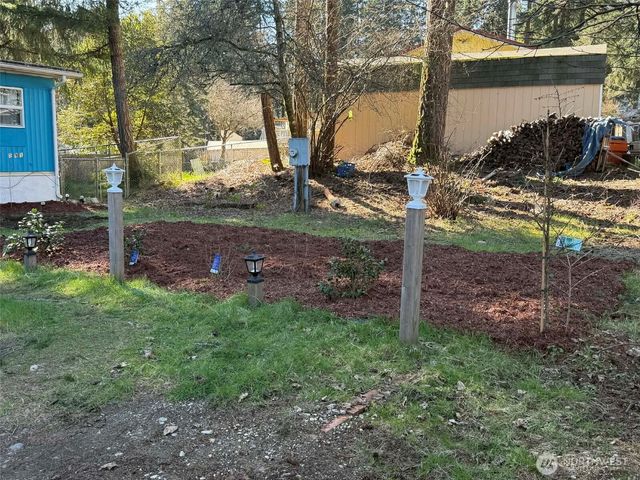 591 NE Larson Boulevard, Belfair, WA 98528