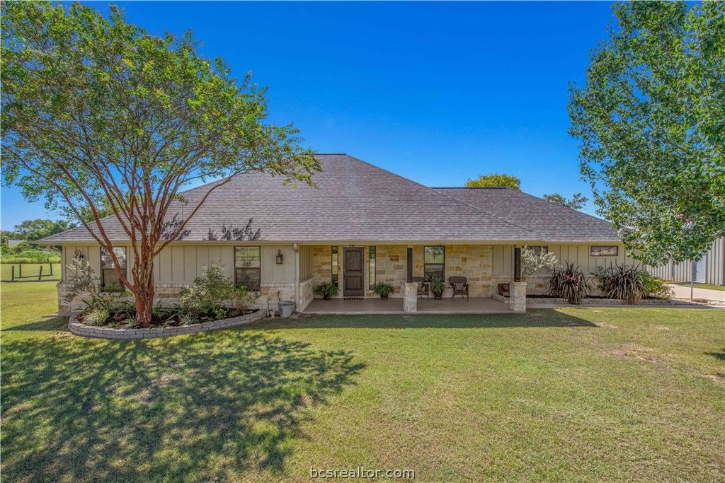 8748 Tejas Ranch Loop, Bryan, TX 77808 — exterior