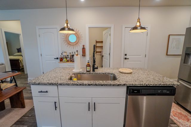 257 Breaking Pen Rd, Gallatin, TN 37066