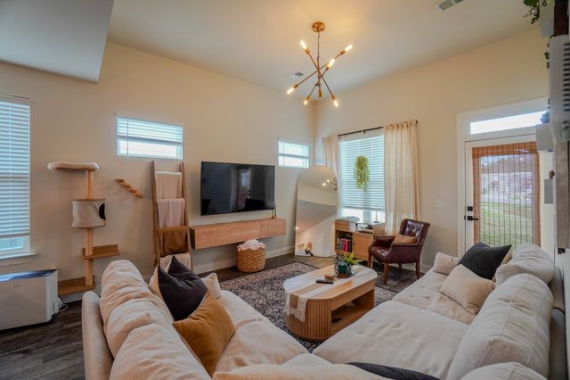 257 Breaking Pen Rd, Gallatin, TN 37066