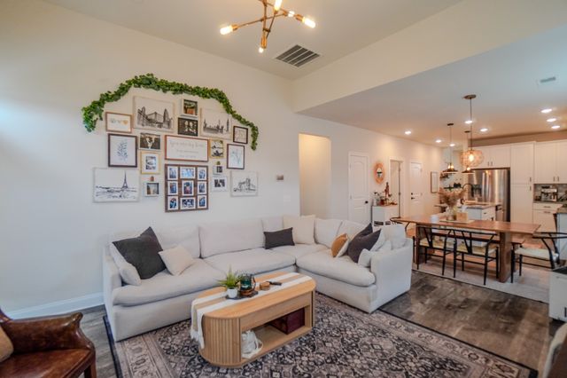 257 Breaking Pen Rd, Gallatin, TN 37066