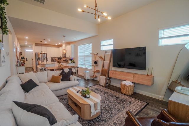 257 Breaking Pen Rd, Gallatin, TN 37066