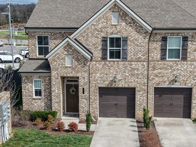 257 Breaking Pen Rd, Gallatin, TN 37066