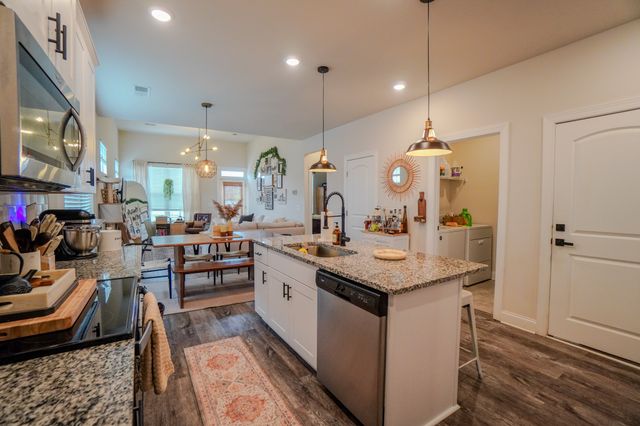 257 Breaking Pen Rd, Gallatin, TN 37066