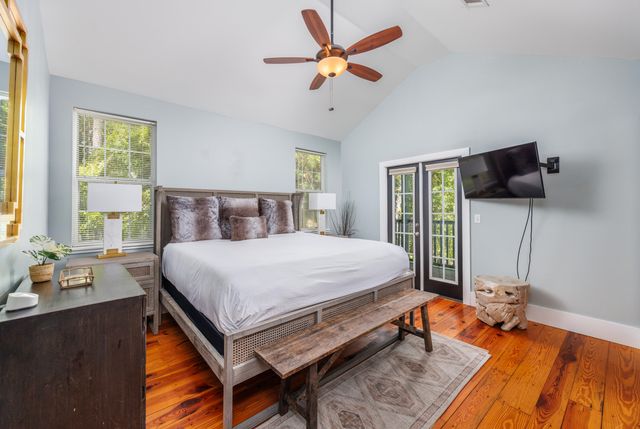 1562 N County Highway 393, Santa Rosa Beach, FL 32459