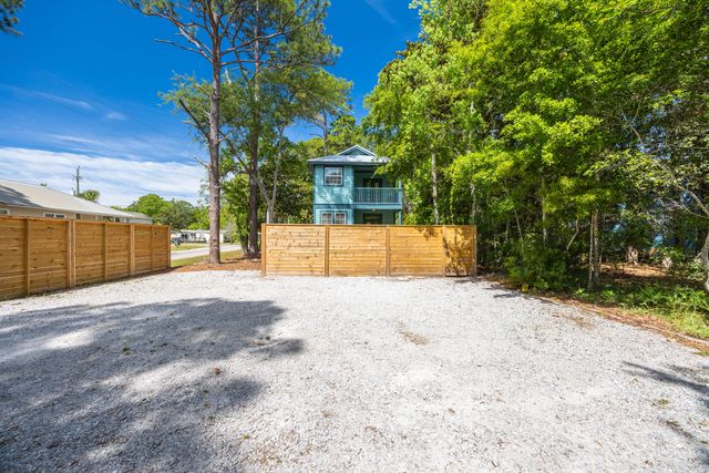 1562 N County Highway 393, Santa Rosa Beach, FL 32459