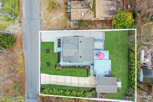 38 Hawthorne Road, Rocky Point, NY 11778