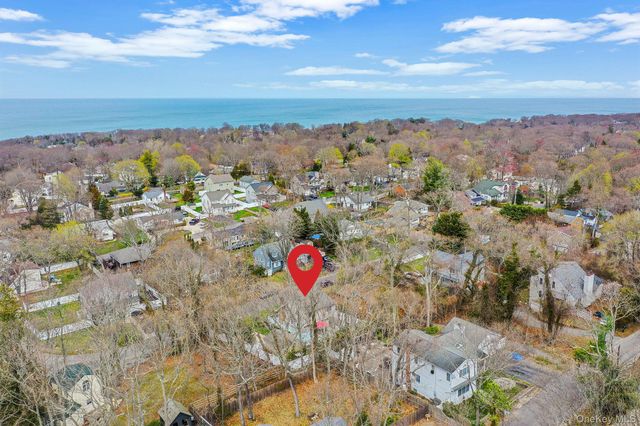 38 Hawthorne Road, Rocky Point, NY 11778