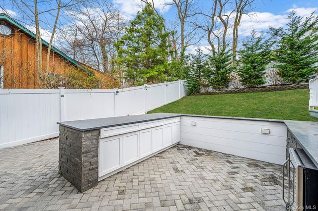 38 Hawthorne Road, Rocky Point, NY 11778