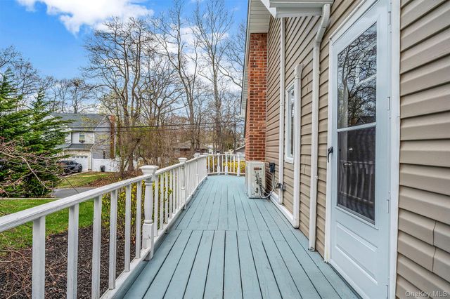 38 Hawthorne Road, Rocky Point, NY 11778