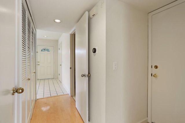 1363 Egret Dr, Tracy, CA 95376