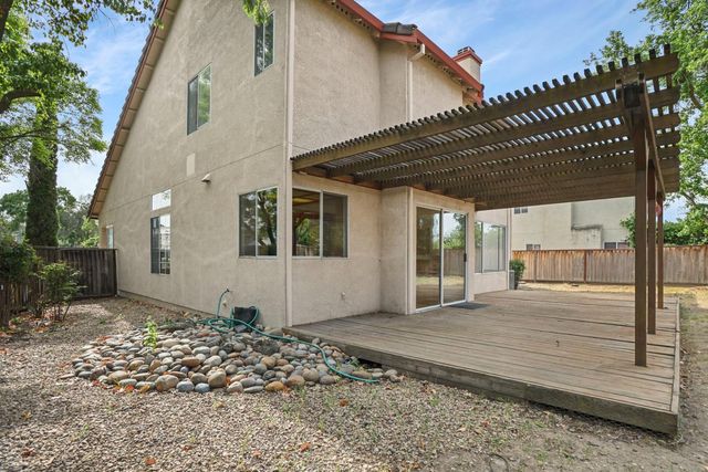 1363 Egret Dr, Tracy, CA 95376