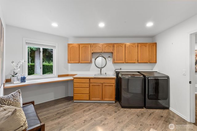 1017 221st Avenue SE, Sammamish, WA 98075
