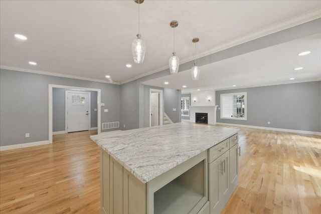 415 Glen Echo Circle, Columbus, OH 43202
