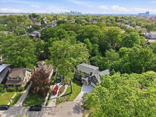 415 Glen Echo Circle, Columbus, OH 43202