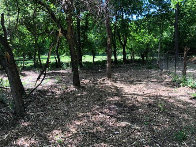 1408 Robyn Road, Azle, TX 76020
