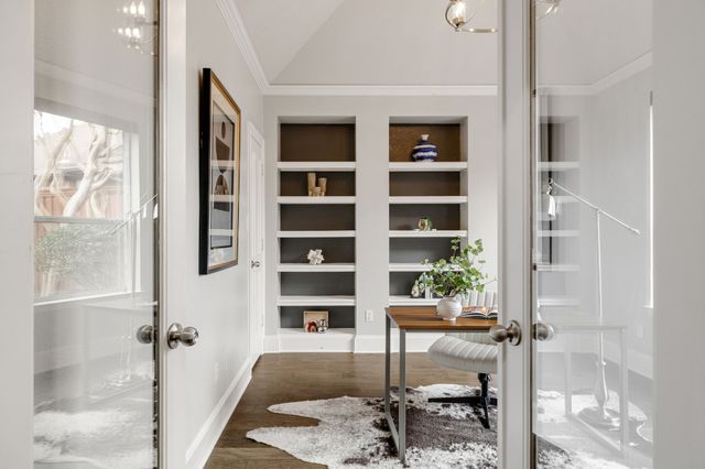 4512 Banyan Lane, Dallas, TX 75287