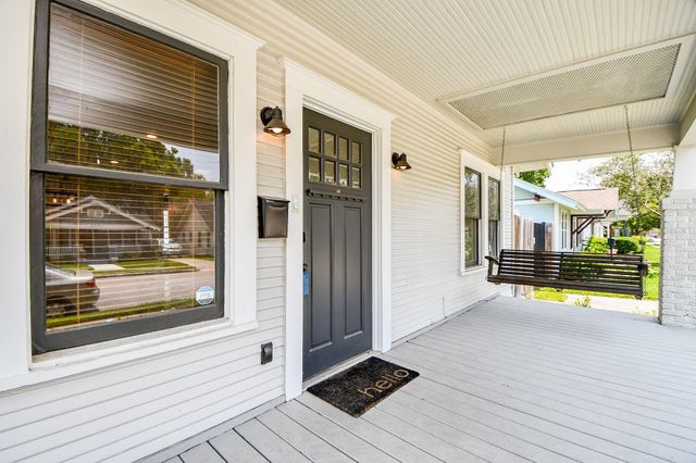 1121 E 14th Street, Houston, TX 77009
