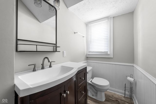 31 S Whitcomb Avenue, Indianapolis, IN 46241