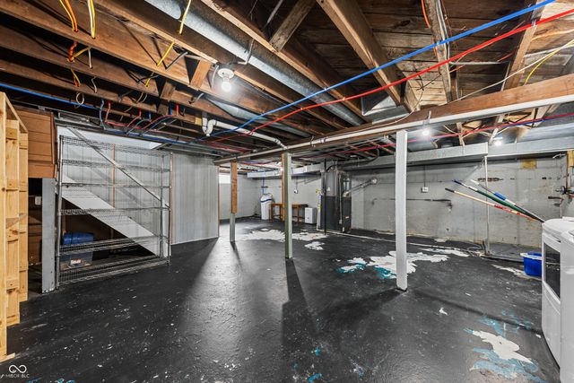 31 S Whitcomb Avenue, Indianapolis, IN 46241