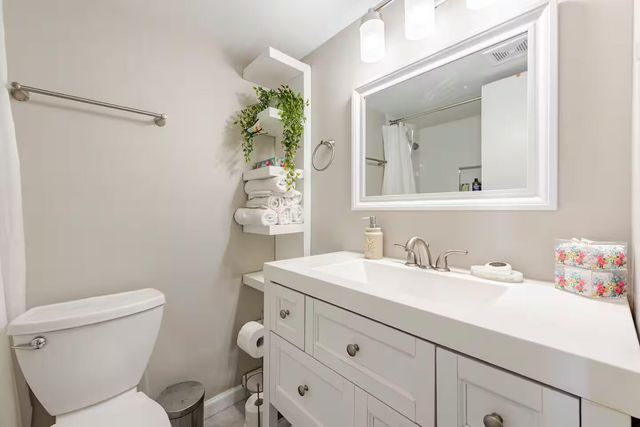 300 Miracle Strip Parkway, 5H, Mary Esther, FL 32548