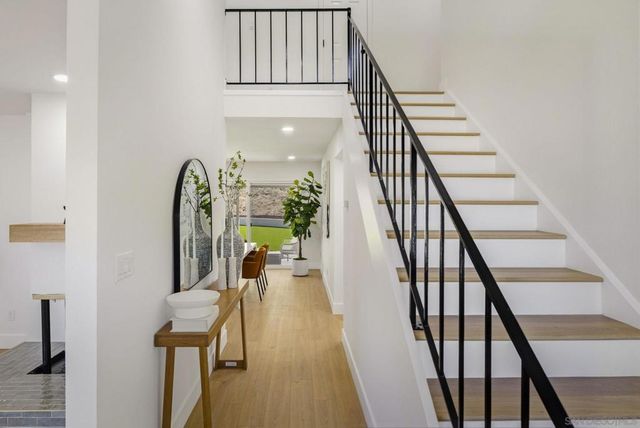 1198 Benjamin Pl, El Cajon, CA 92020