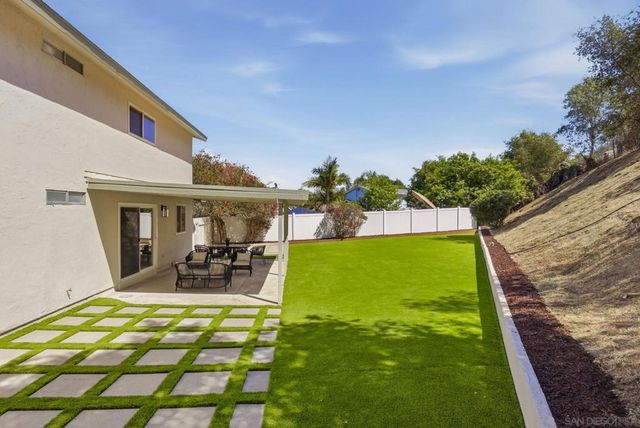 1198 Benjamin Pl, El Cajon, CA 92020