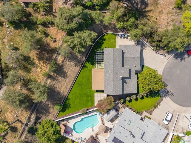 1198 Benjamin Pl, El Cajon, CA 92020