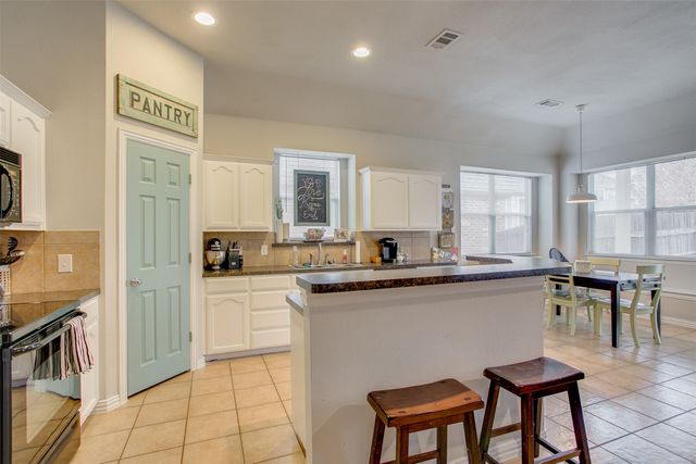 10228 Olivia Drive, Mckinney, TX 75072
