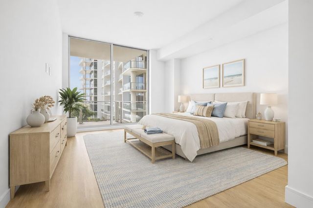 220 Lake Shore Drive 815, Lake Park, FL 33403