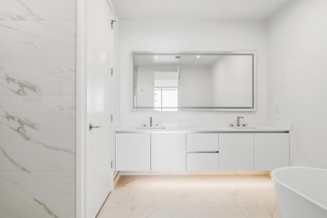 220 Lake Shore Drive 815, Lake Park, FL 33403