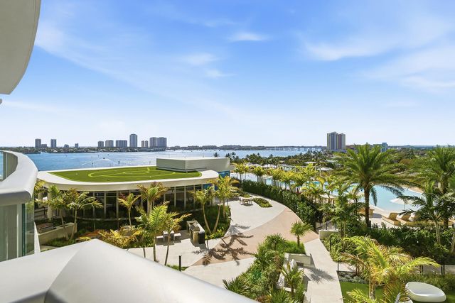 220 Lake Shore Drive 815, Lake Park, FL 33403