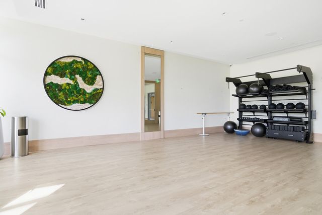 220 Lake Shore Drive 815, Lake Park, FL 33403