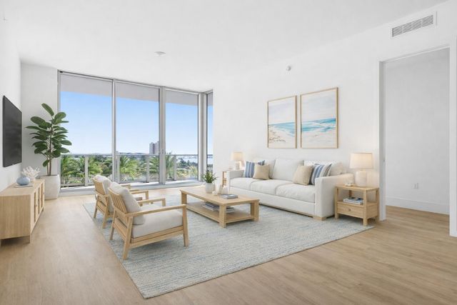 220 Lake Shore Drive 815, Lake Park, FL 33403