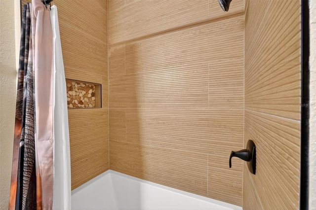 2774 ALMATON LOOP 105, Kissimmee, FL 34747