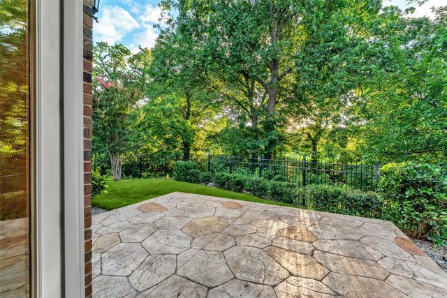 8321 Turtleback Court, Mckinney, TX 75070