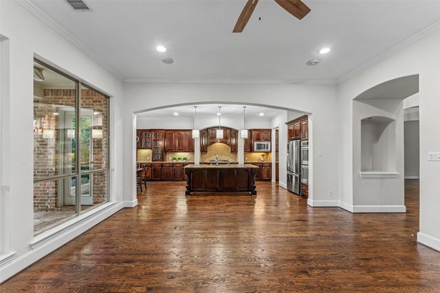 8321 Turtleback Court, Mckinney, TX 75070