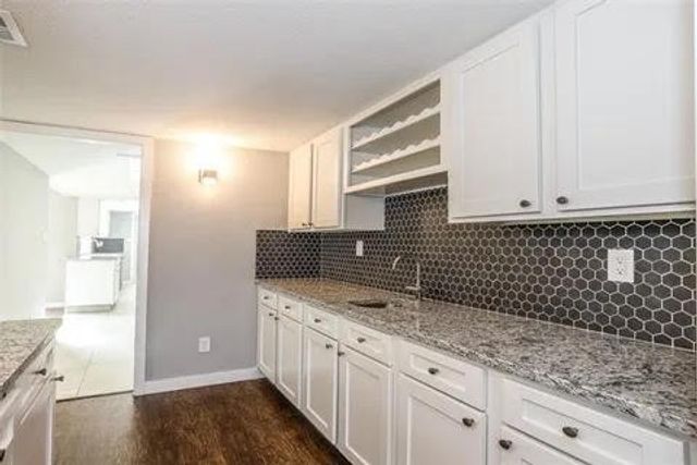3014 Tres Logos Lane, Dallas, TX 75228