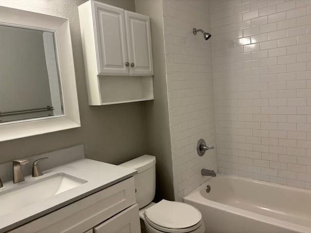 3014 Tres Logos Lane, Dallas, TX 75228