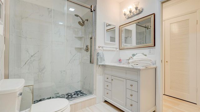 8638 Bella Vista Drive, Boca Raton, FL 33433