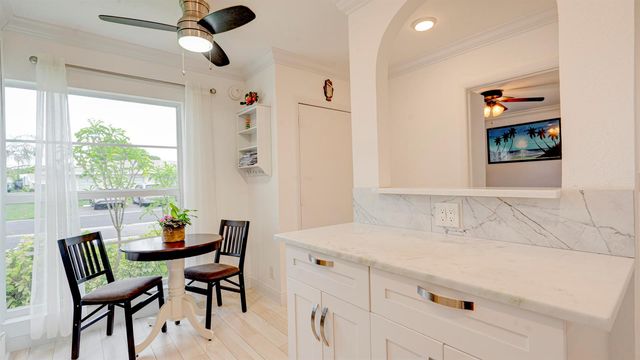 8638 Bella Vista Drive, Boca Raton, FL 33433