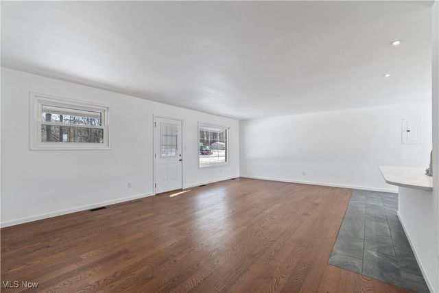 3483 Lawndale Drive, Kent, OH 44240