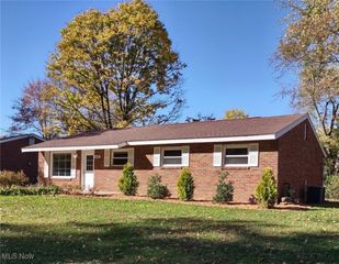 3483 Lawndale Drive, Kent, OH 44240