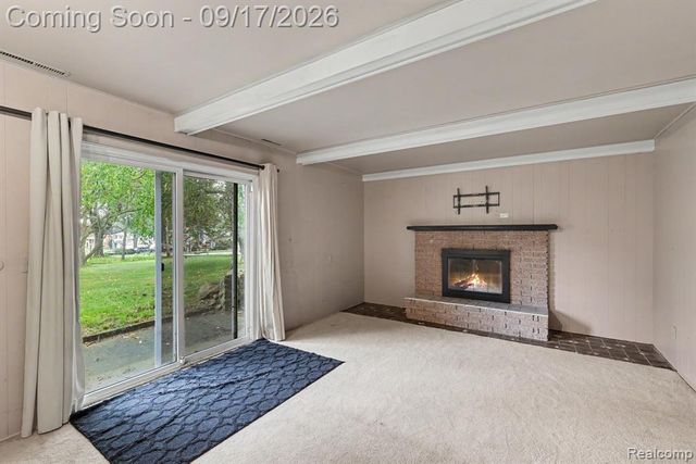 13451 N Fenton Road, Fenton, MI 48430