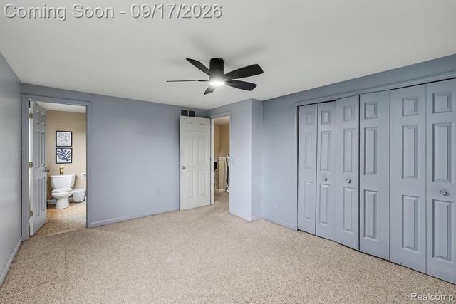 13451 N Fenton Road, Fenton, MI 48430