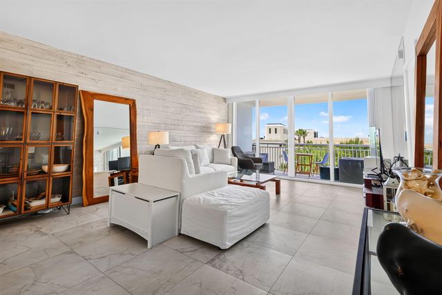 2780 S OCEAN Boulevard 607, Palm Beach, FL 33480