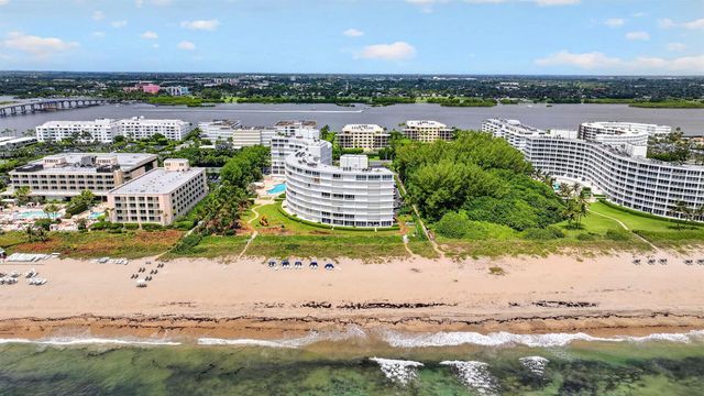 2780 S OCEAN Boulevard 607, Palm Beach, FL 33480