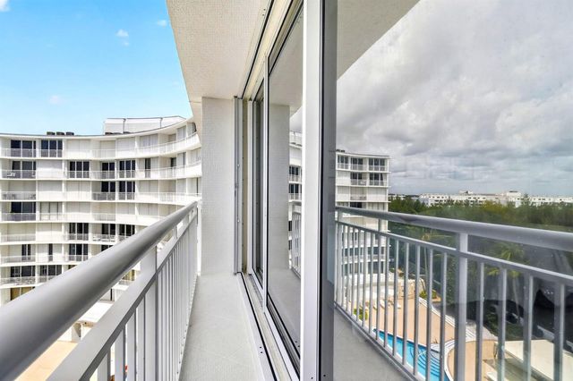 2780 S OCEAN Boulevard 607, Palm Beach, FL 33480