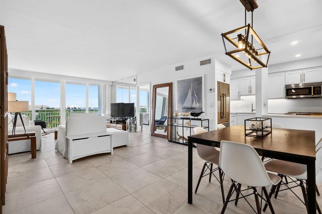 2780 S OCEAN Boulevard 607, Palm Beach, FL 33480